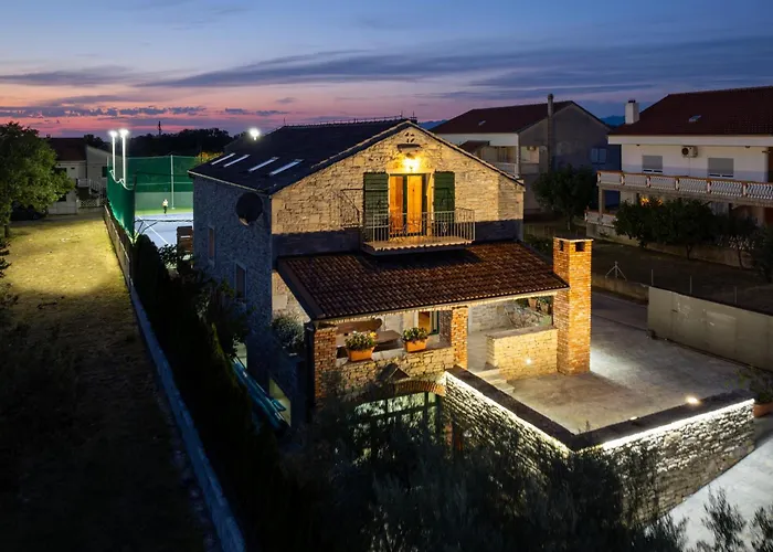 Luxury Culina Murvica-heated Pool,spa,tennis I Bbq Murvica (Policnik)
