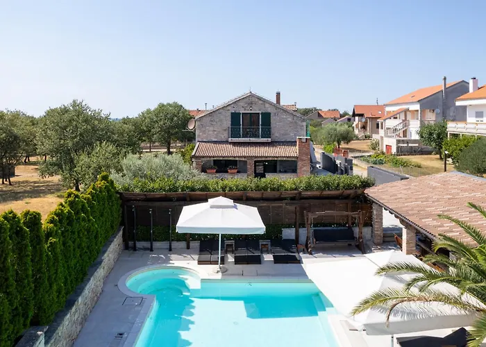 Luxury Culina Murvica-heated Pool,spa,tennis I Bbq *