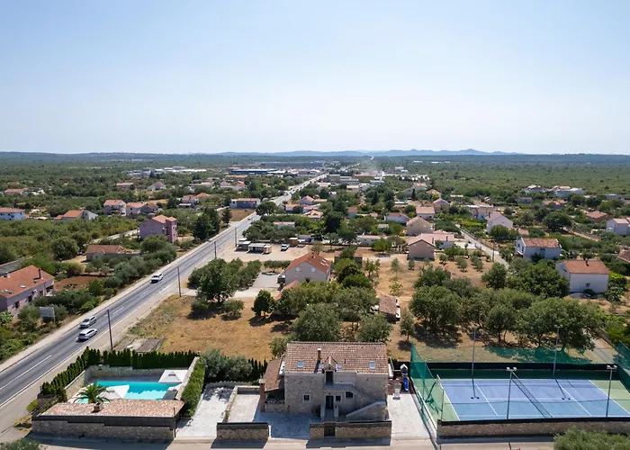 Luxury Culina Murvica-heated Pool,spa,tennis I Bbq Murvica (Policnik)